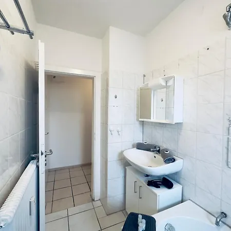 Herne- Moebliertes Mit 3 Schlafplaetzen, Wlan, Vollausgestatte Kueche - Ideal Fuer Geschaeftsreisende Oder Touristen Herne